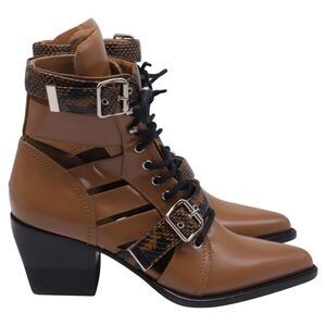 Chloé Rylee Medium Boots in Brown Leather